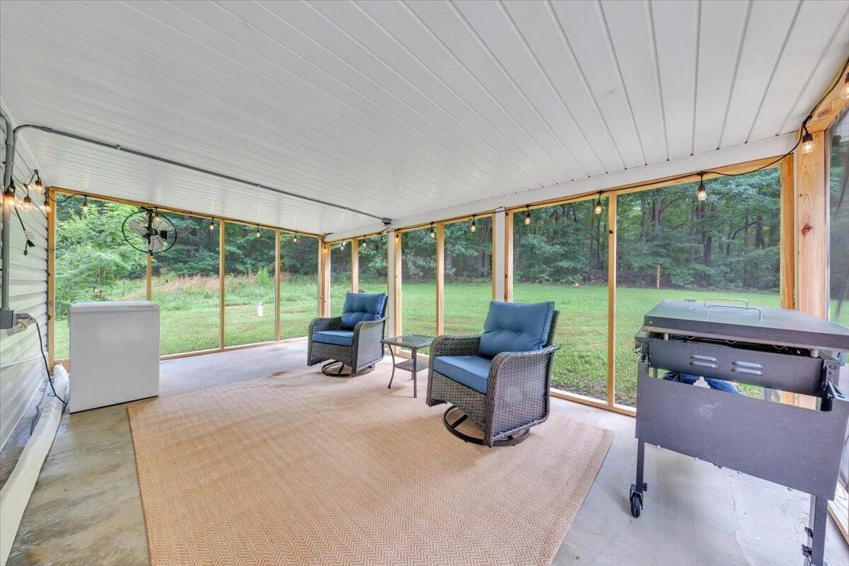 187 Fiddlers Green RD - Photo 40