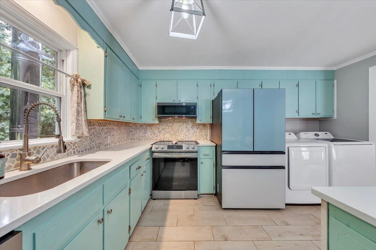 187 Fiddlers Green RD - Photo 8