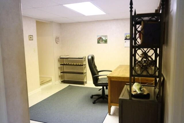 218 N North Branch RD - Photo 30