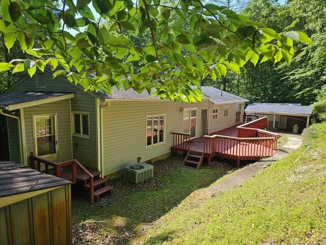 811 SLEEPY HOLLOW DR - Photo 12