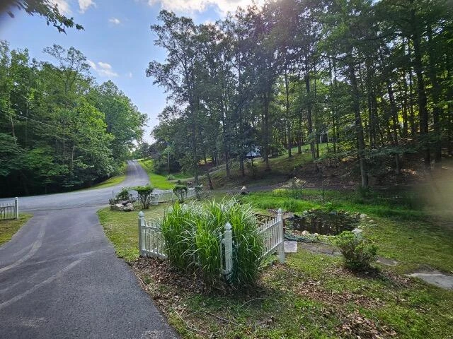 811 SLEEPY HOLLOW DR - Photo 23