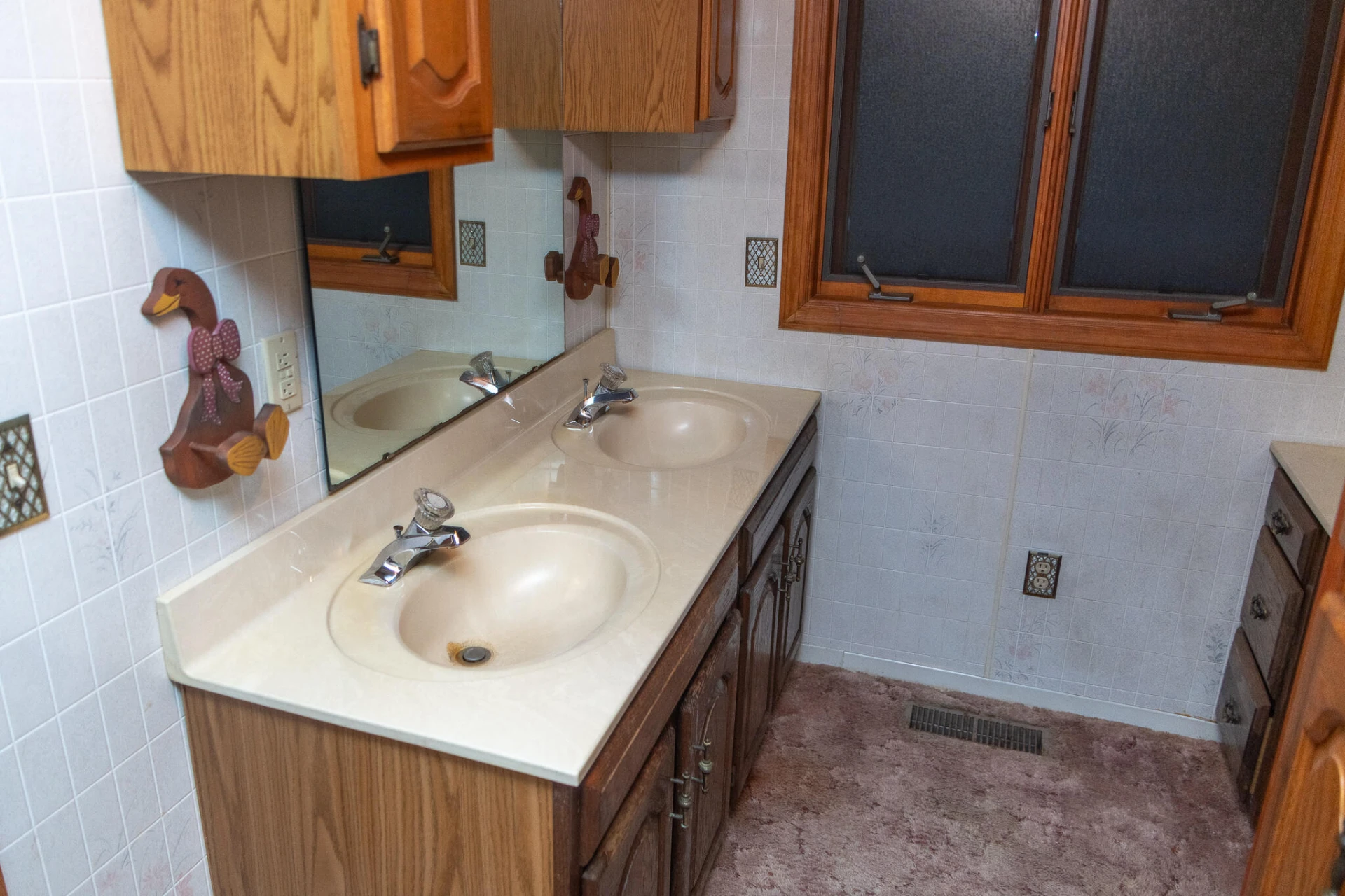 811 SLEEPY HOLLOW DR - Photo 55