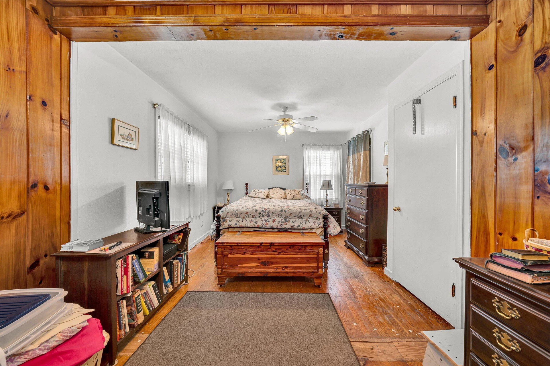 5620 Barns AVE - Photo 14