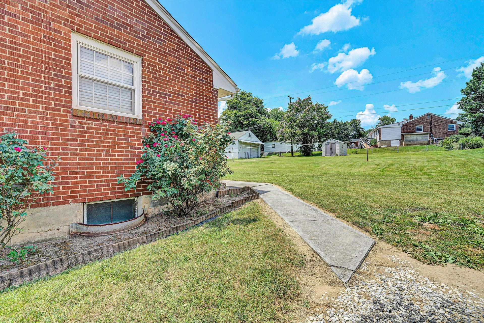 5620 Barns AVE - Photo 27
