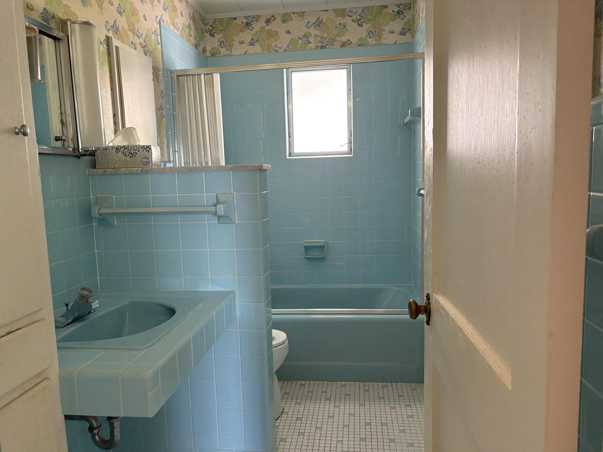 816 Douglas ST - Photo 12