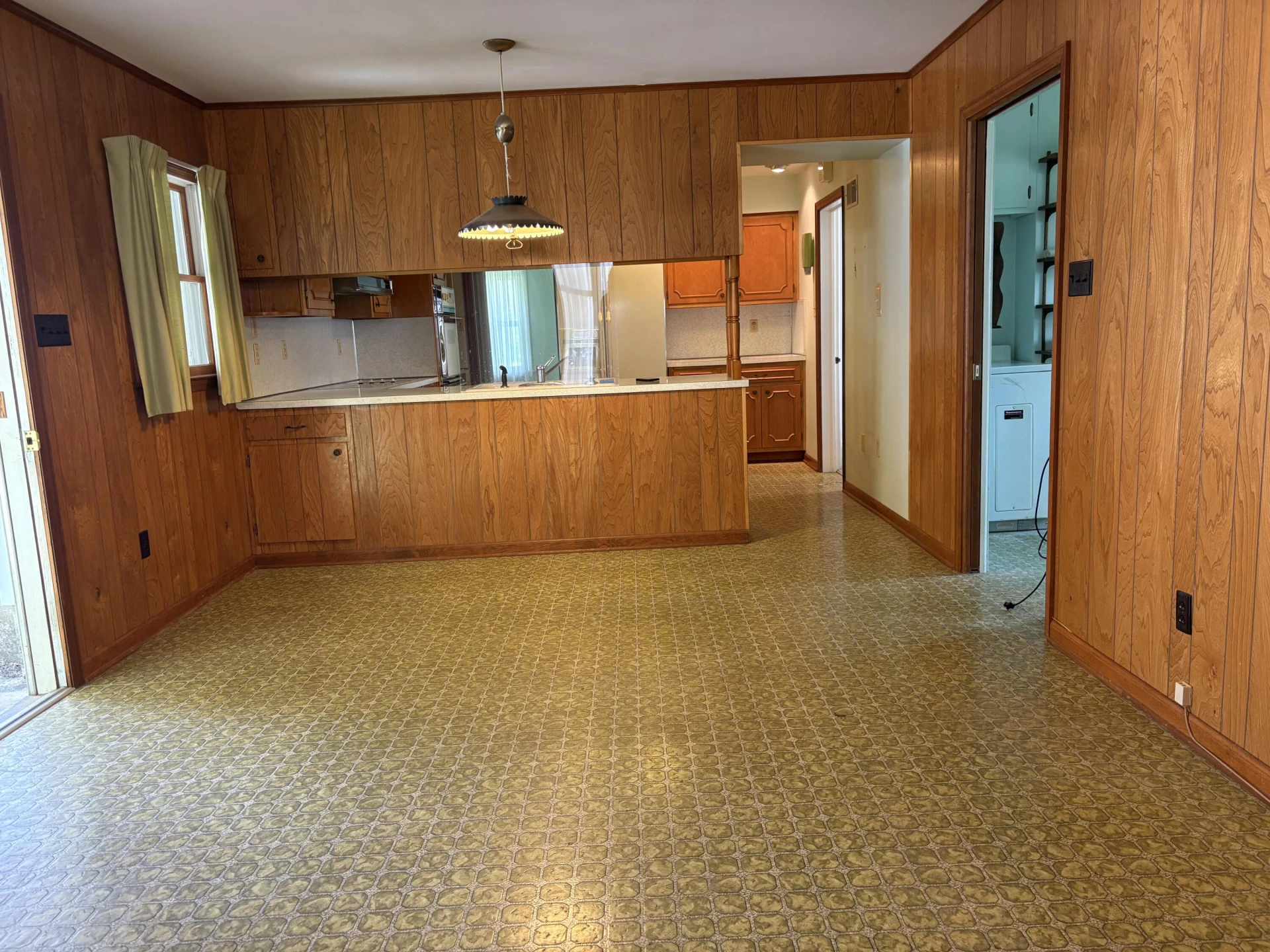 816 Douglas ST - Photo 16