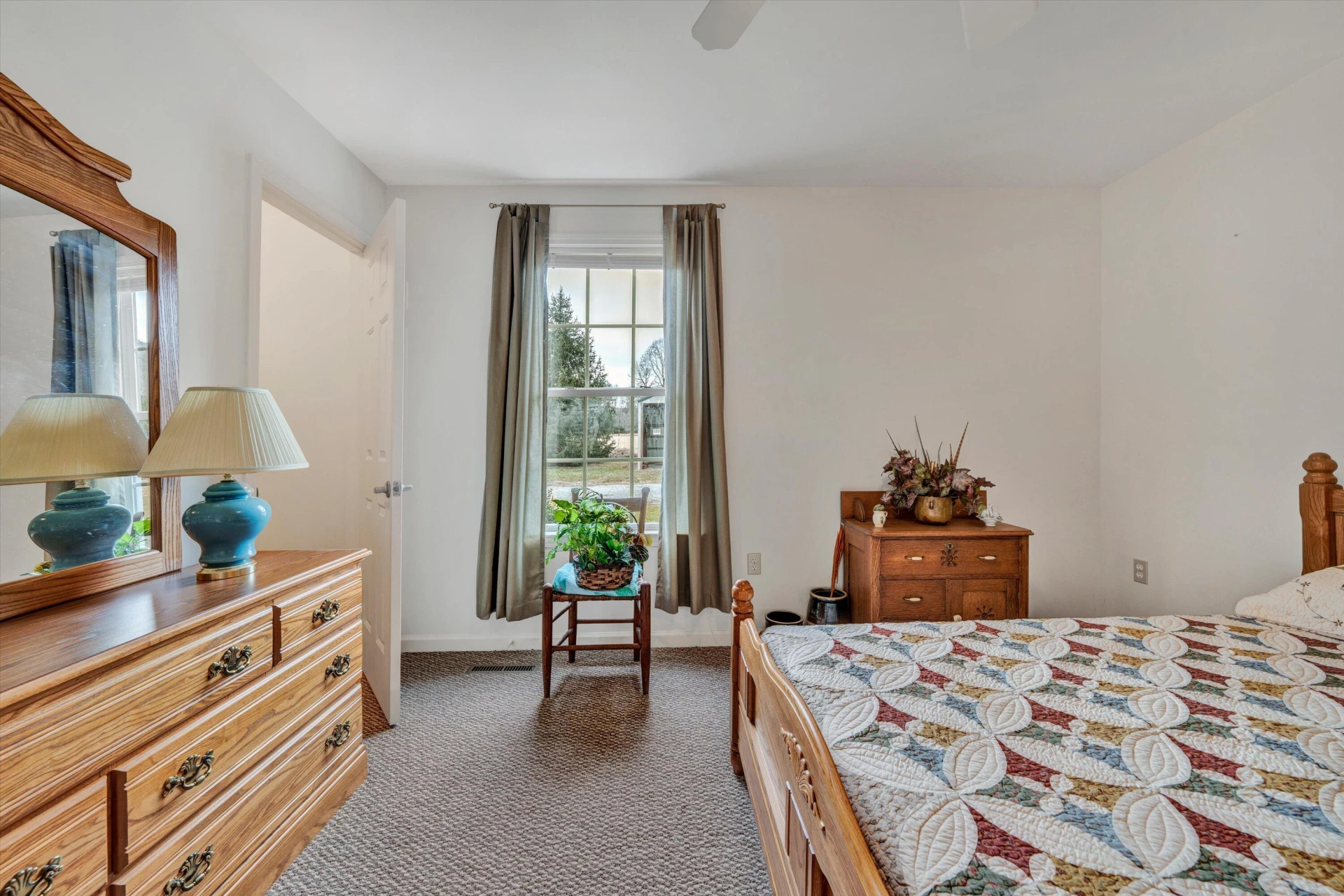 8055 Johns Creek RD - Photo 22