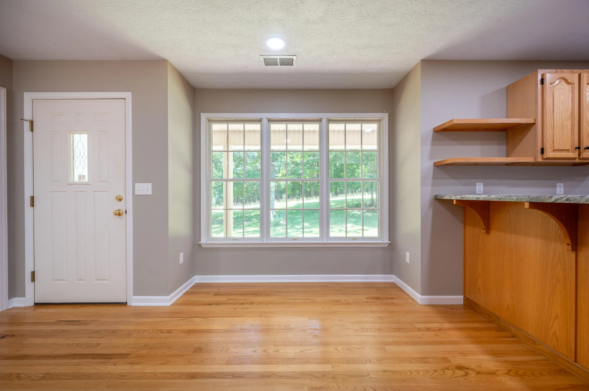 145 White Oak DR SE - Photo 11