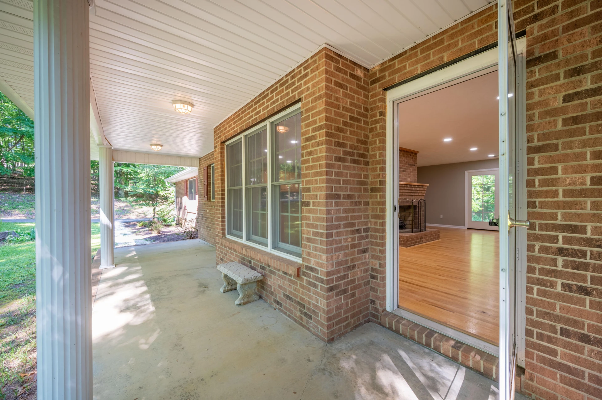 145 White Oak DR SE - Photo 6