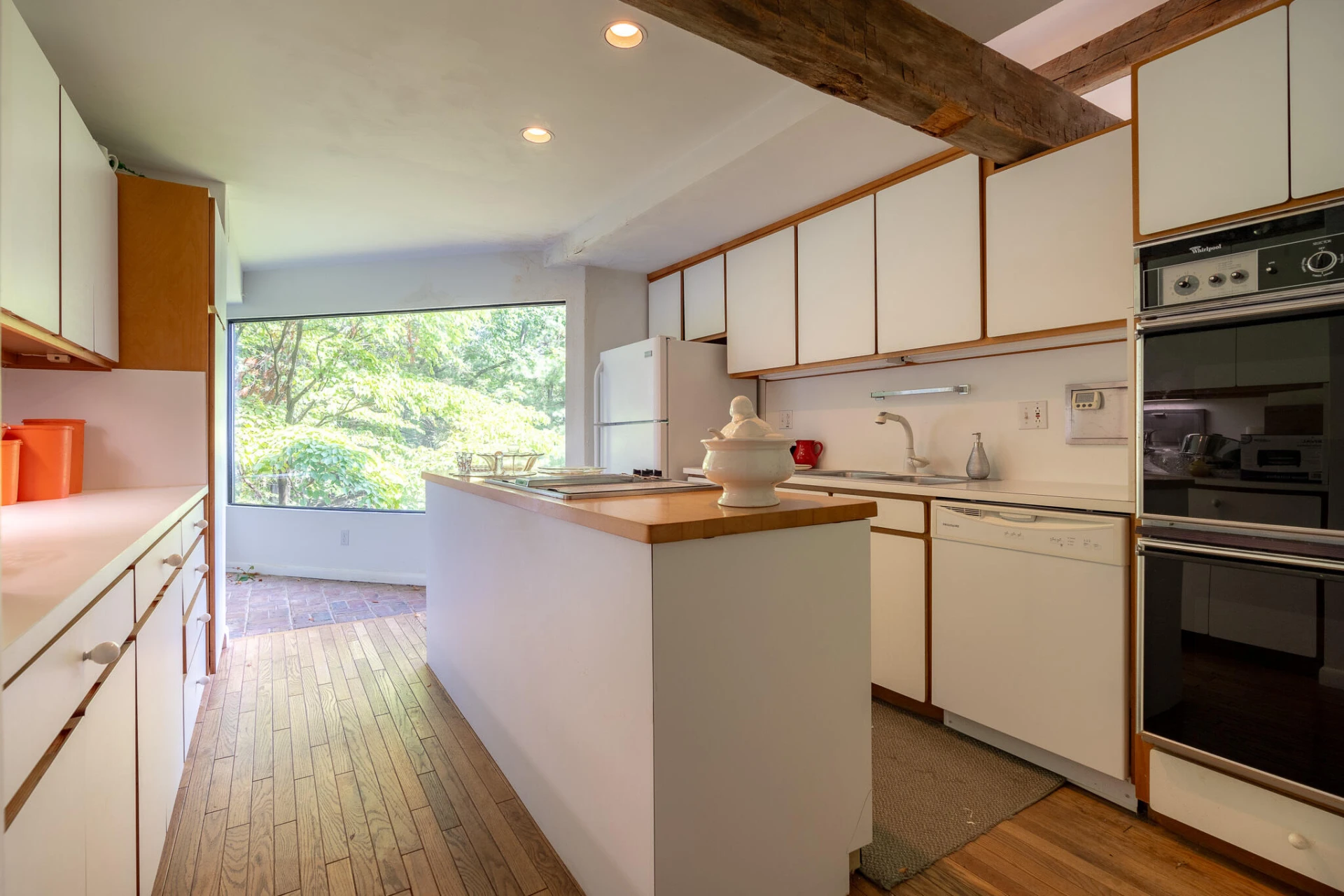 7429 Fort Mason DR - Photo 14