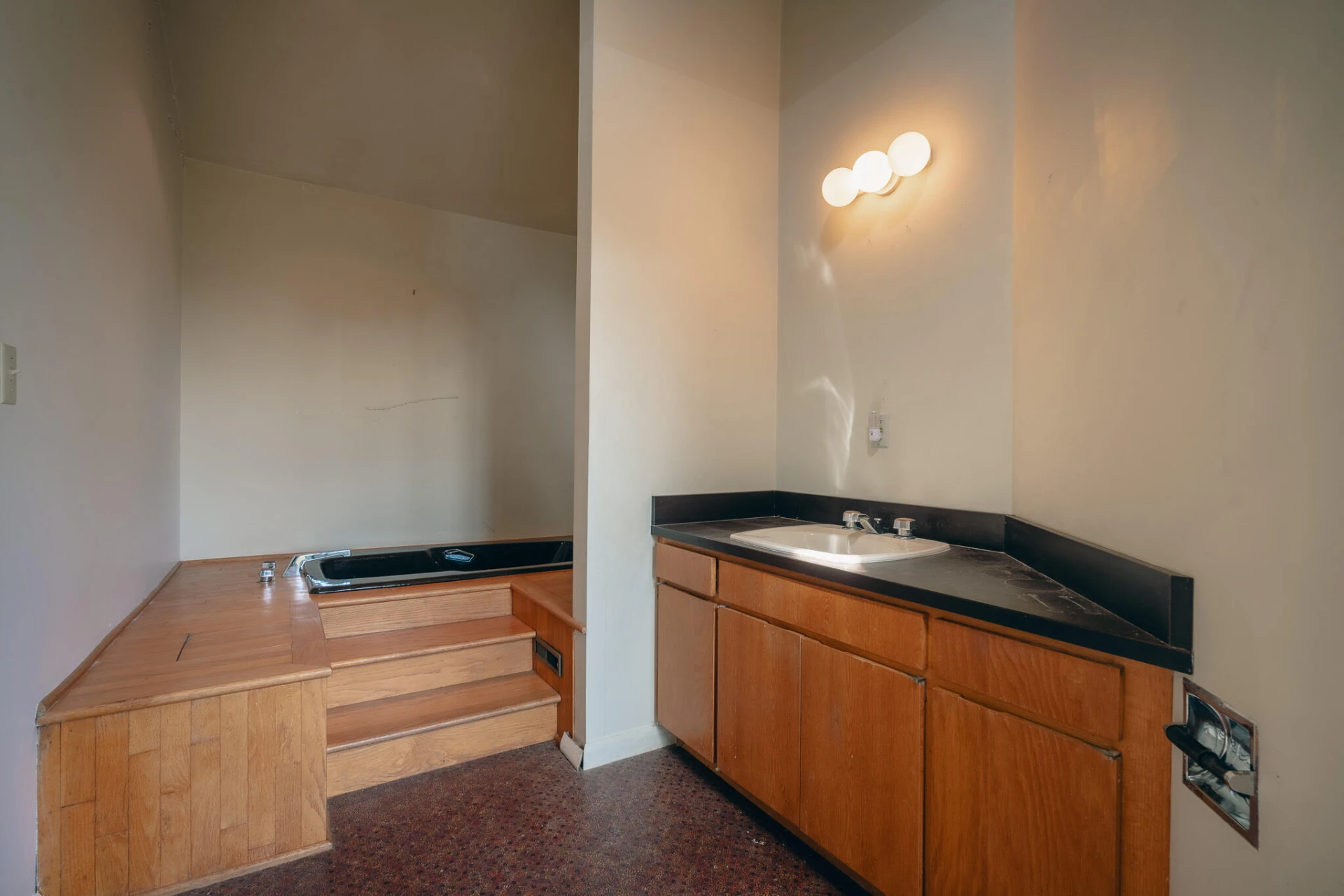 7429 Fort Mason DR - Photo 35
