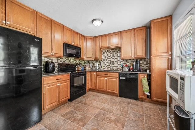 1125 Smith ST - Photo 13