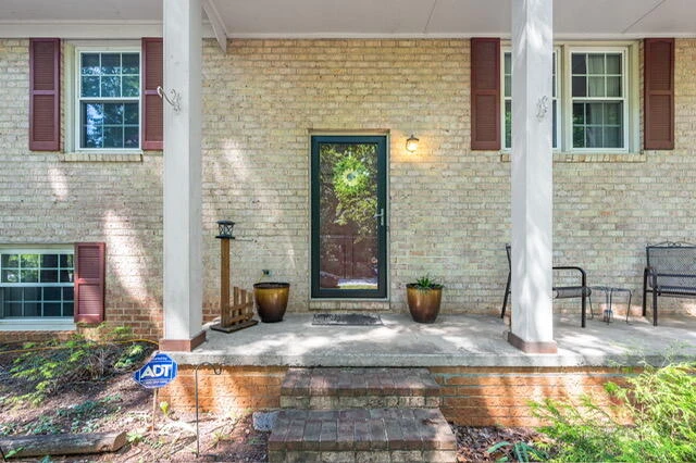 1125 Smith ST - Photo 6
