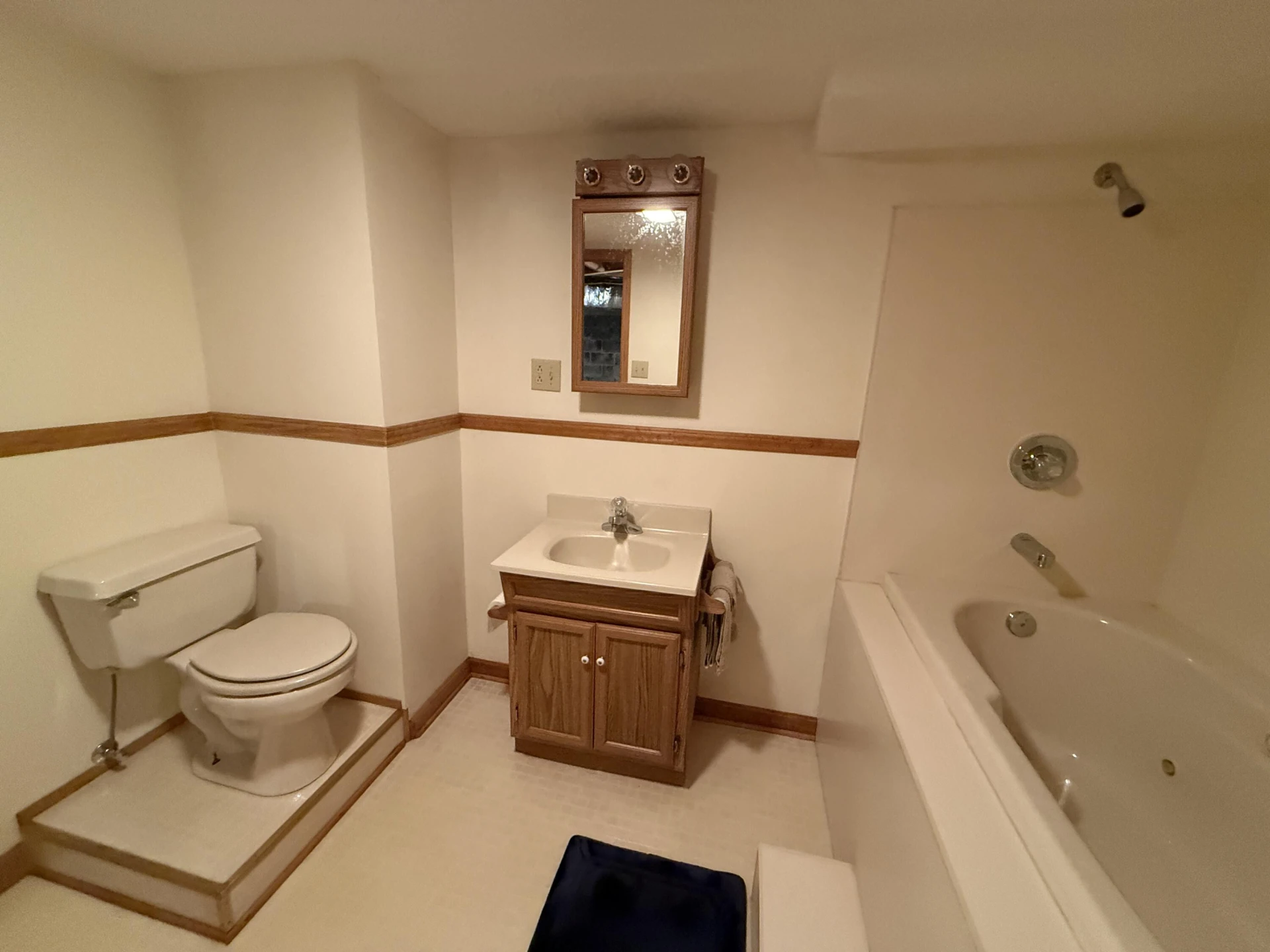 1716 Holly Tree RD - Photo 29