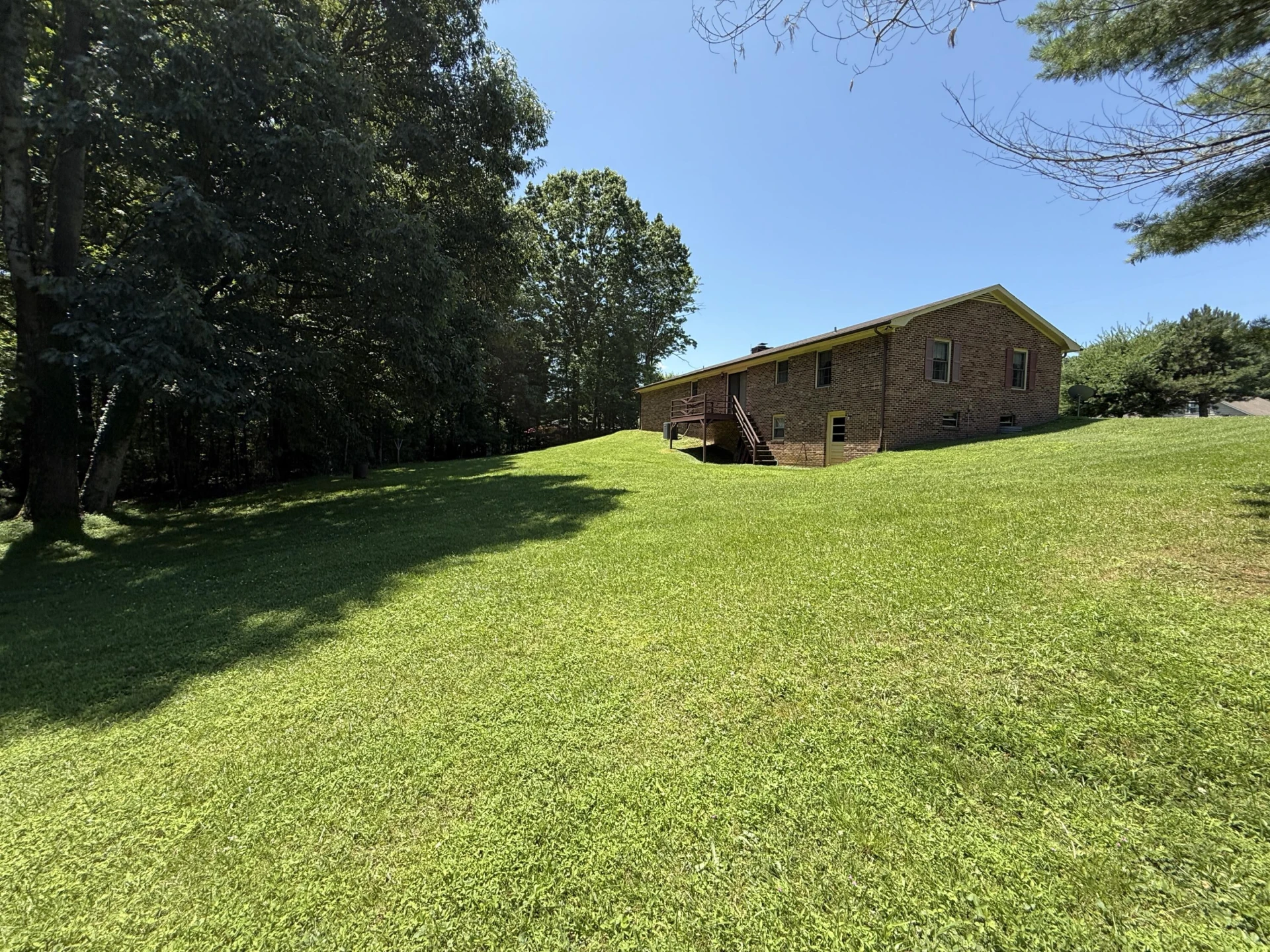 1716 Holly Tree RD - Photo 34