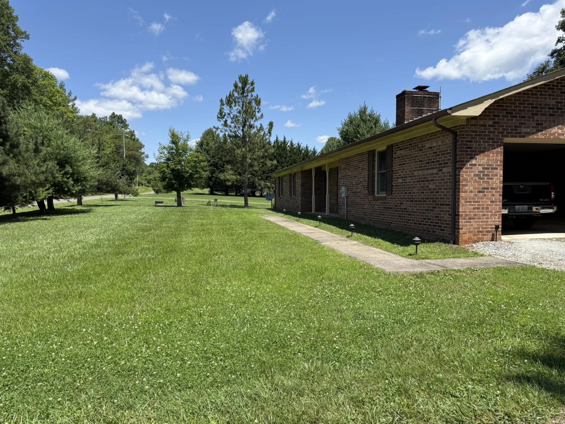 1716 Holly Tree RD - Photo 38