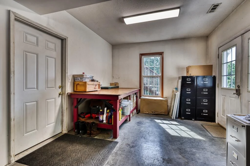 1577 Fairview Church RD SW - Photo 25