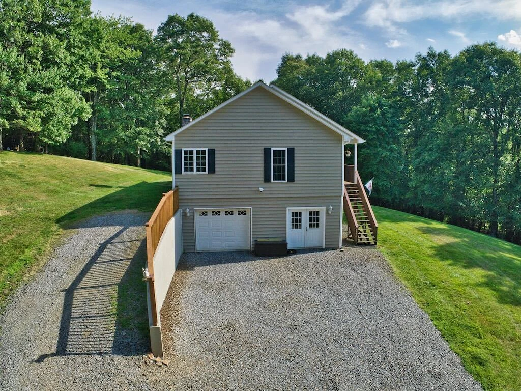 1577 Fairview Church RD SW - Photo 3
