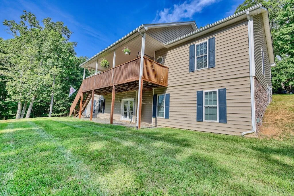 1577 Fairview Church RD SW - Photo 30