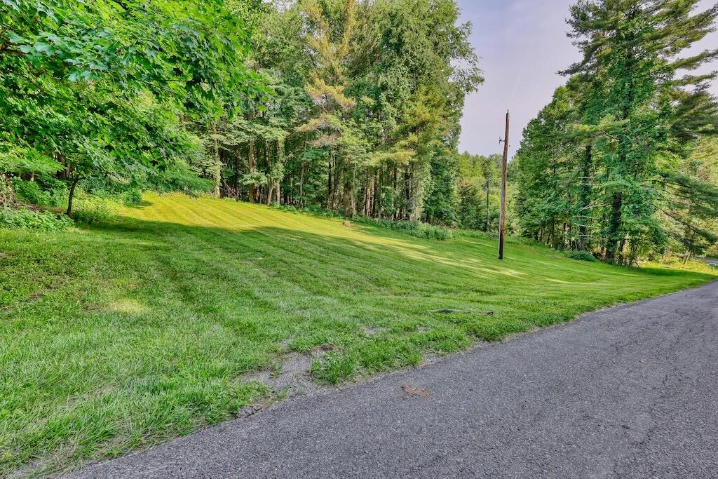 1577 Fairview Church RD SW - Photo 31