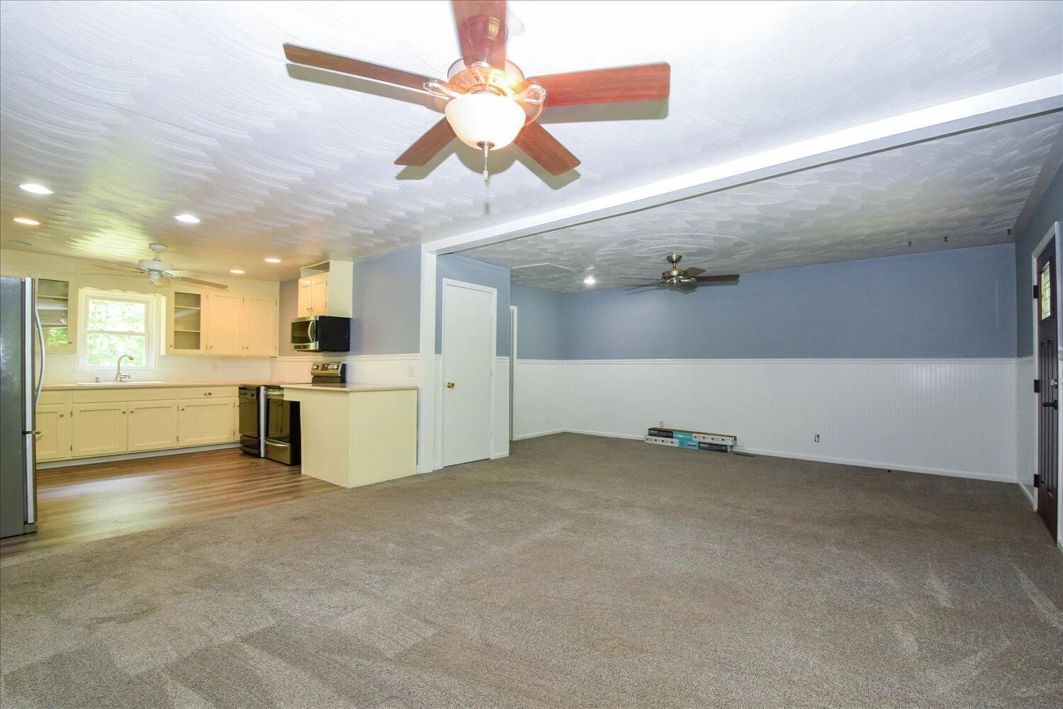 8801 Williby RD - Photo 22
