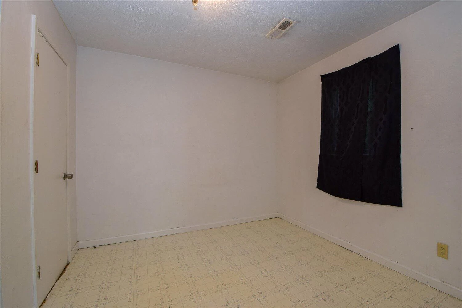 8801 Williby RD - Photo 40