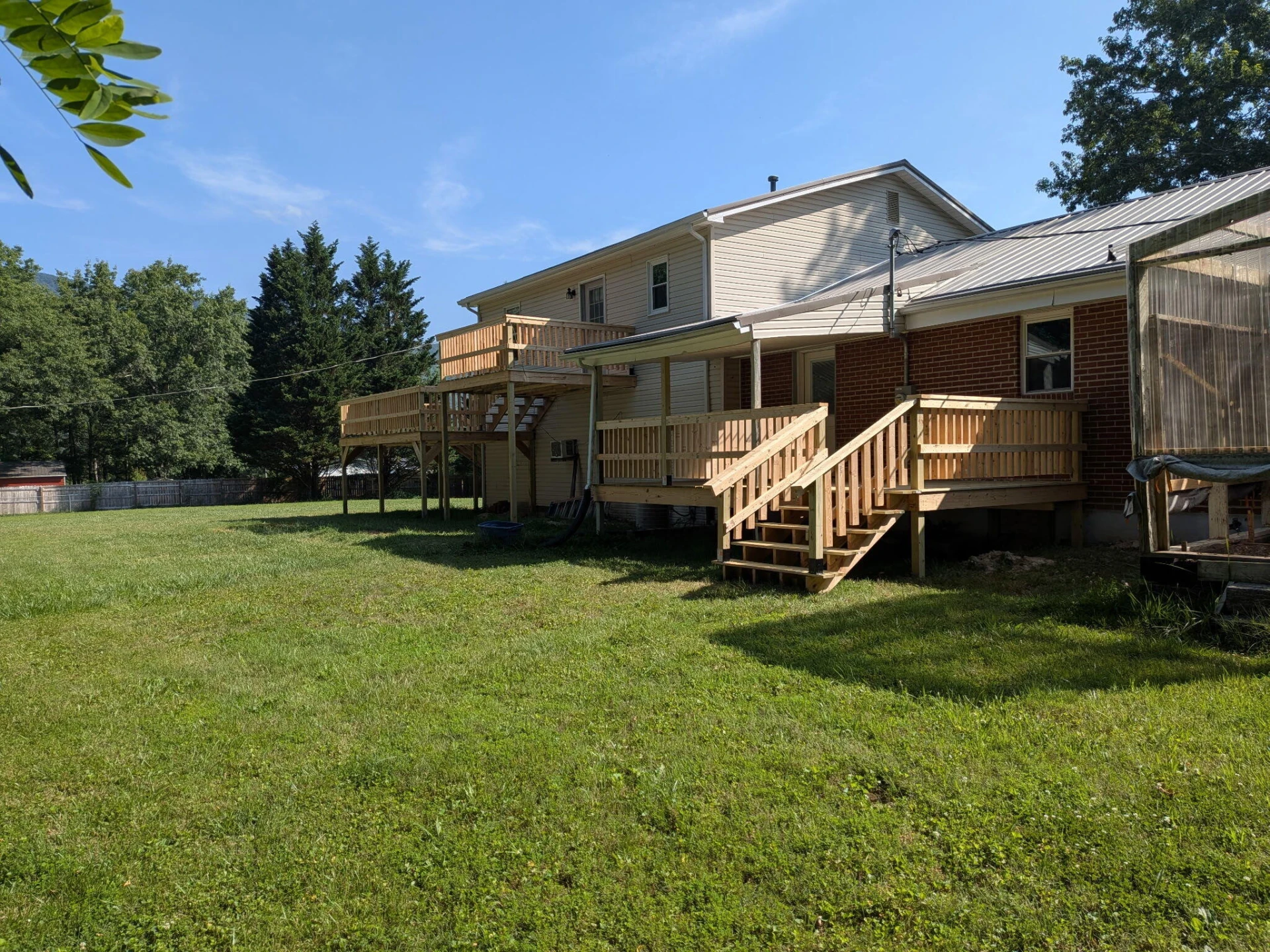 8801 Williby RD - Photo 7