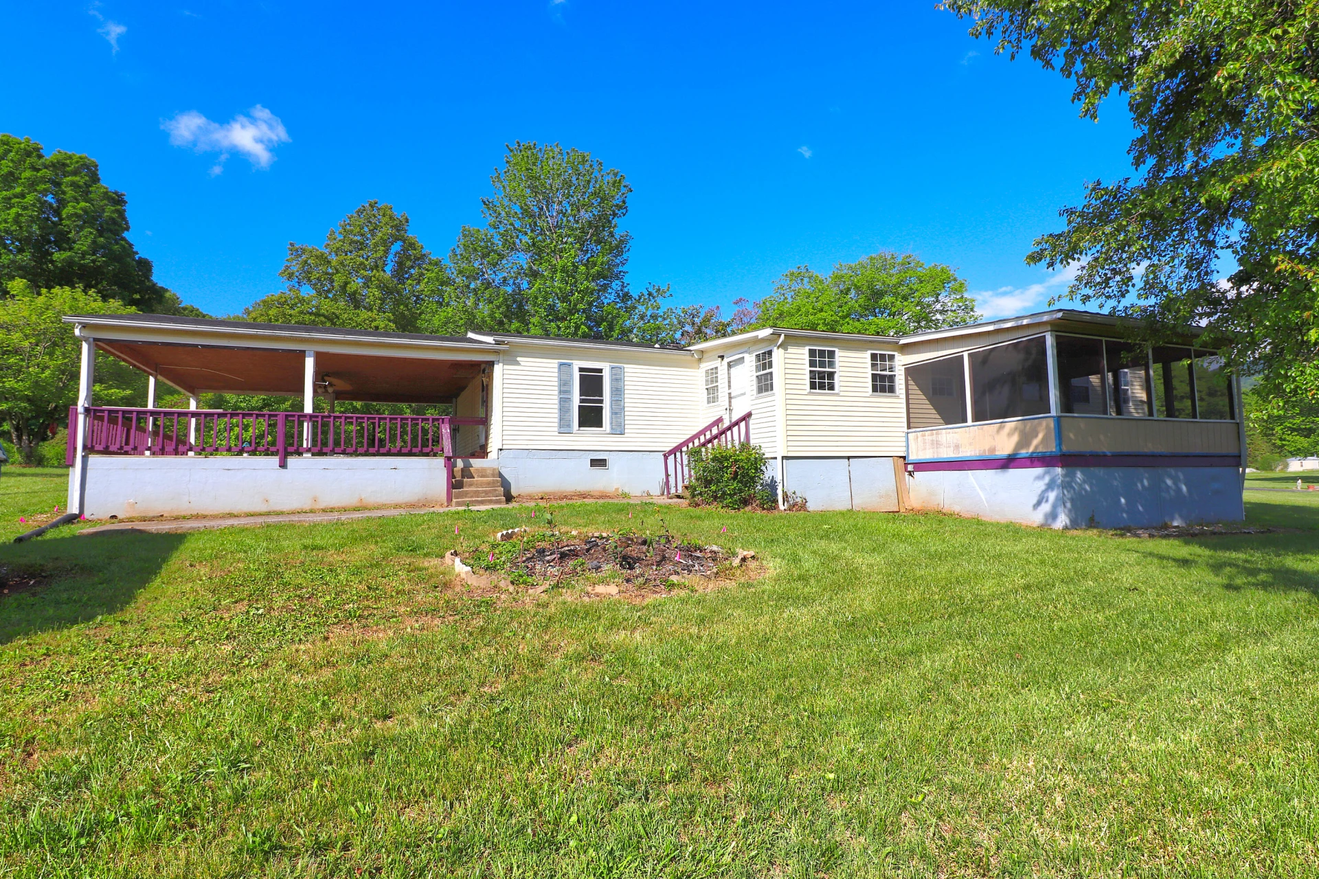 104 Fresh Meadow LN - Photo 3