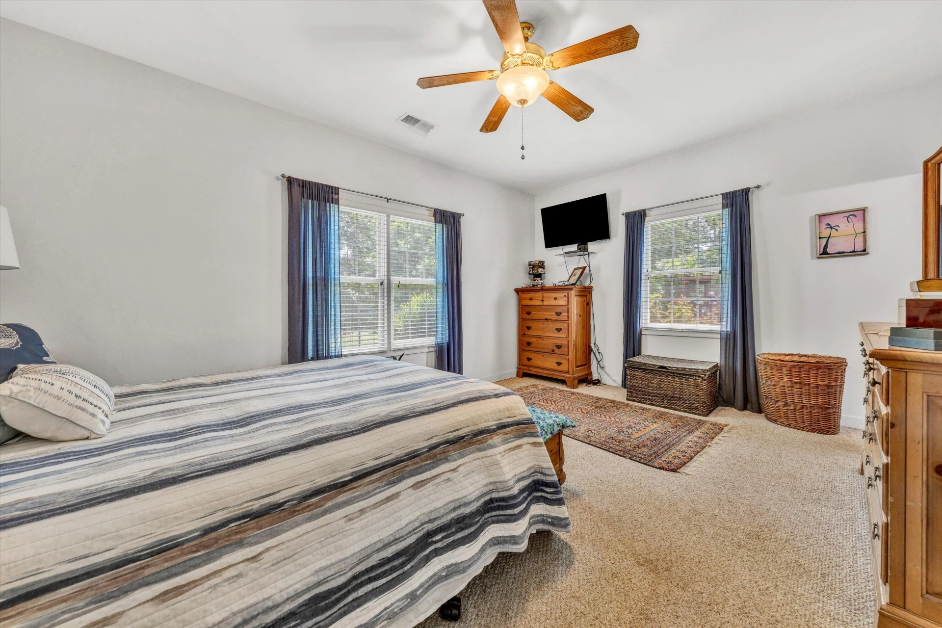 1135 Joffrey DR - Photo 14