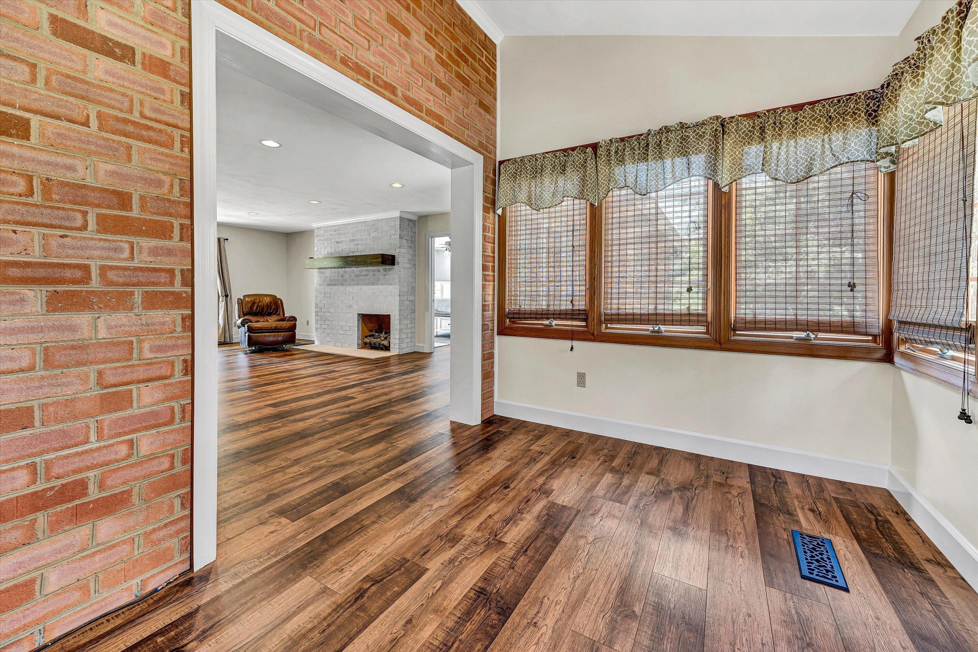 5197 Mountain Pass RD - Photo 14
