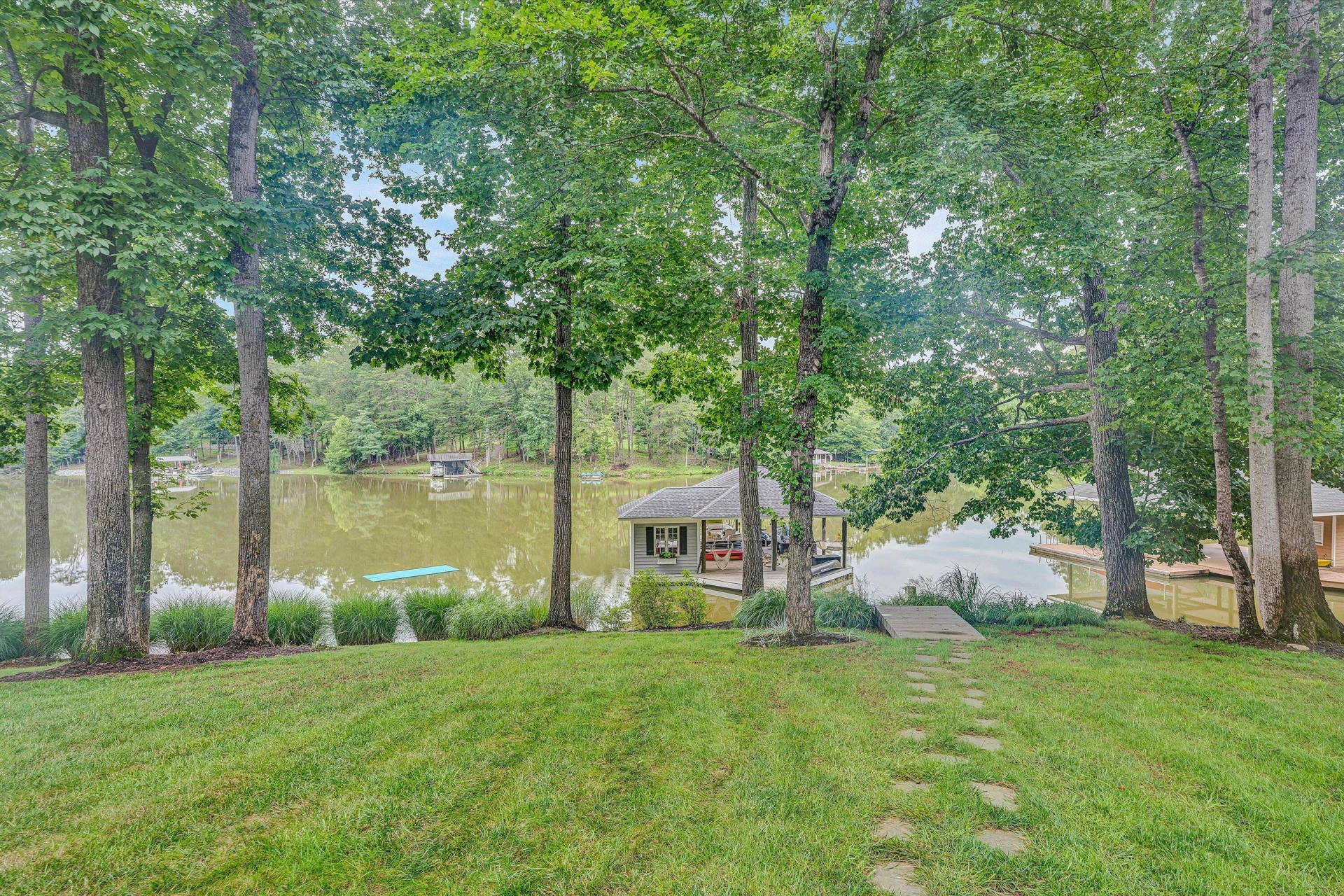 239 Cedar Bay RD - Photo 36