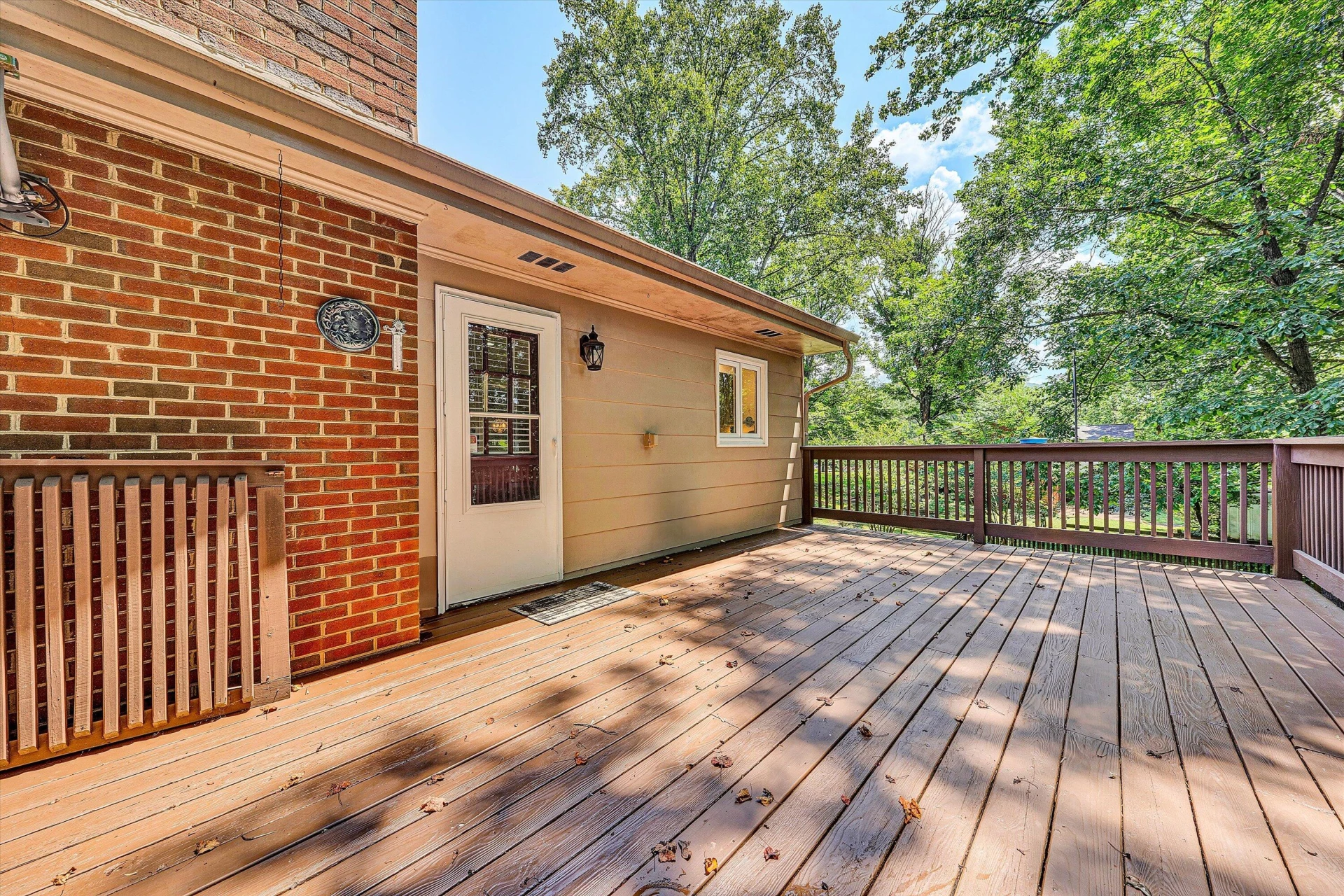 199 Stratford DR - Photo 19
