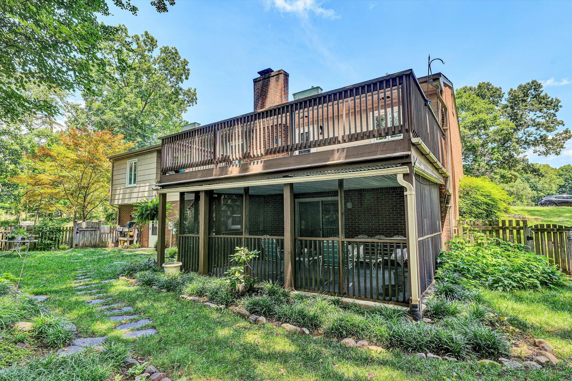 199 Stratford DR - Photo 42
