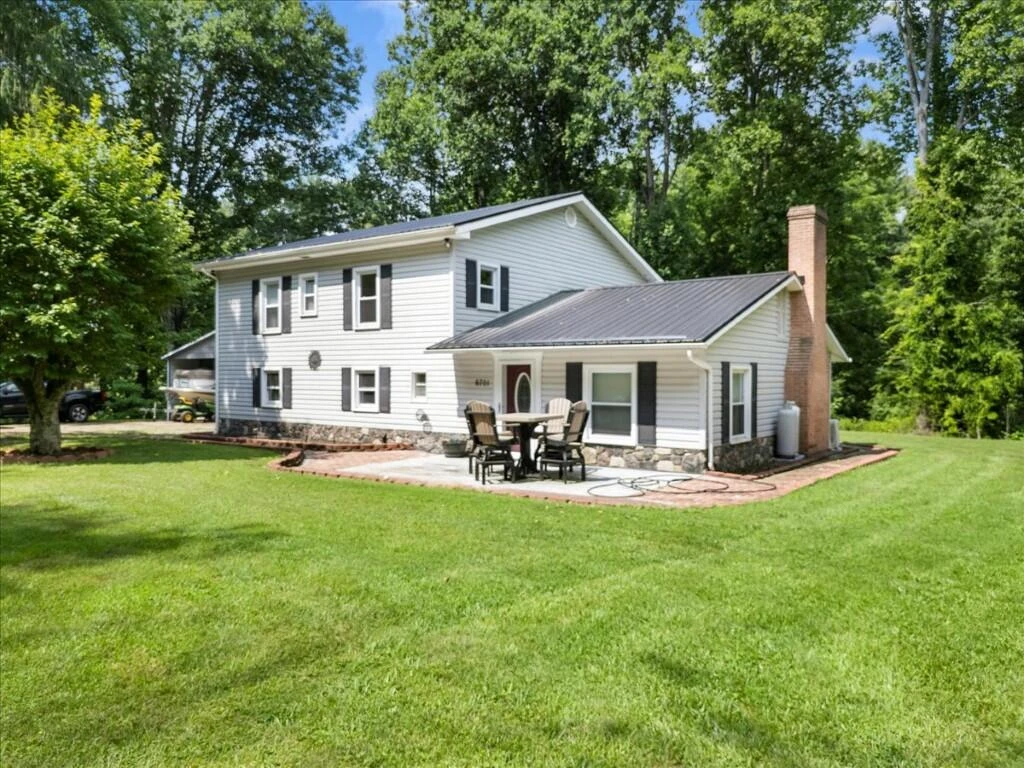 6701 Owens RD - Photo 2