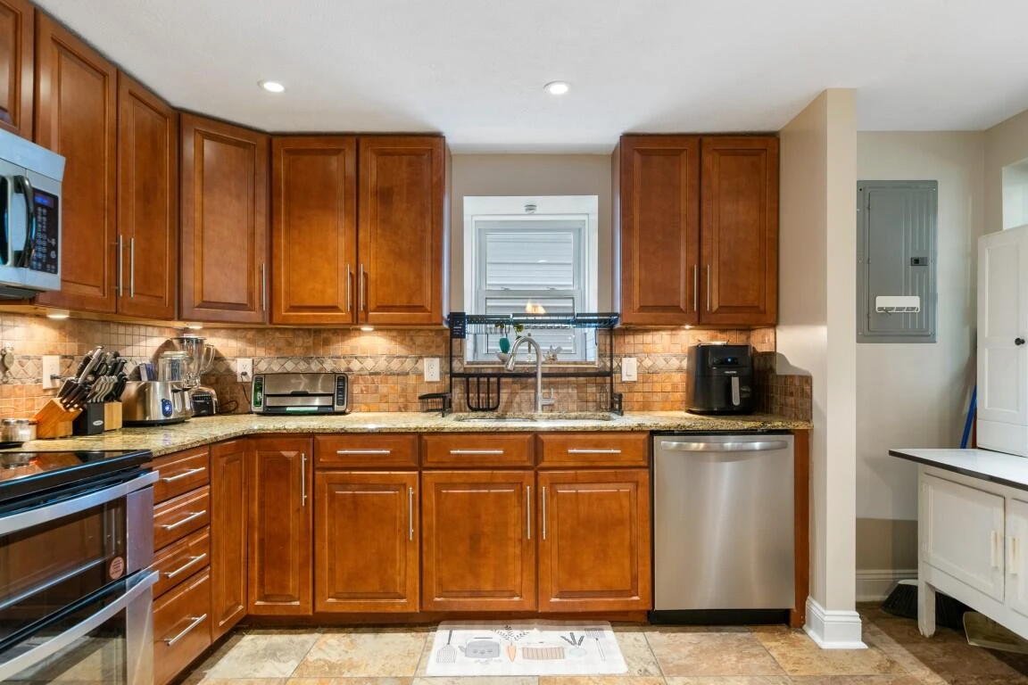 6701 Owens RD - Photo 36