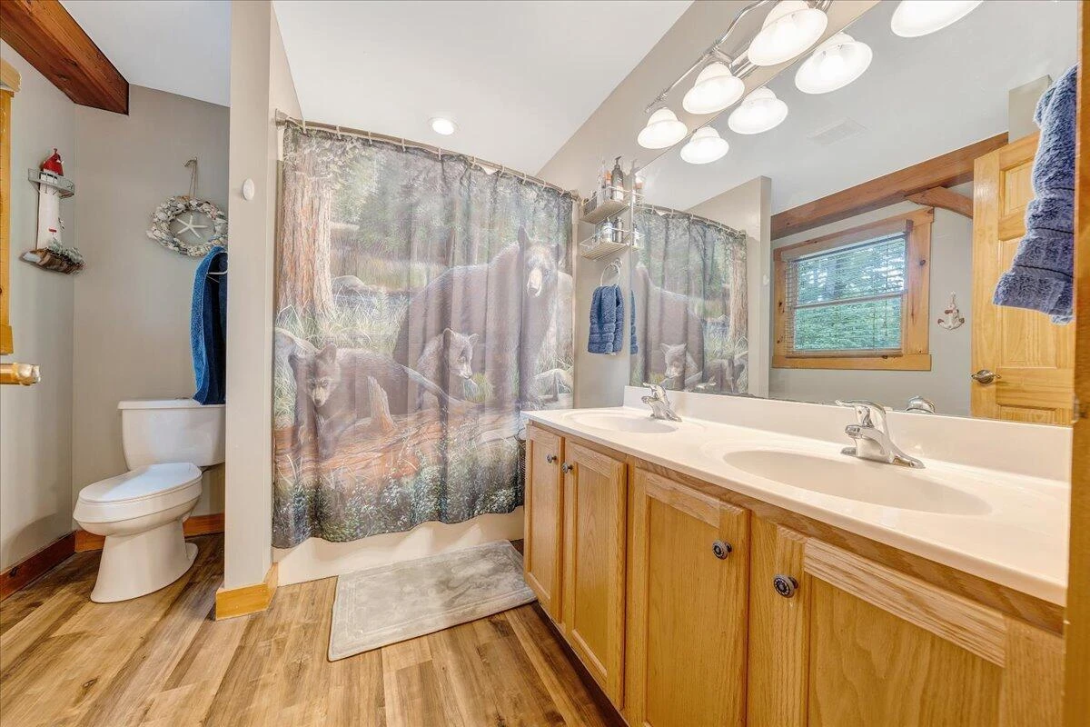 200 Camelot DR - Photo 18