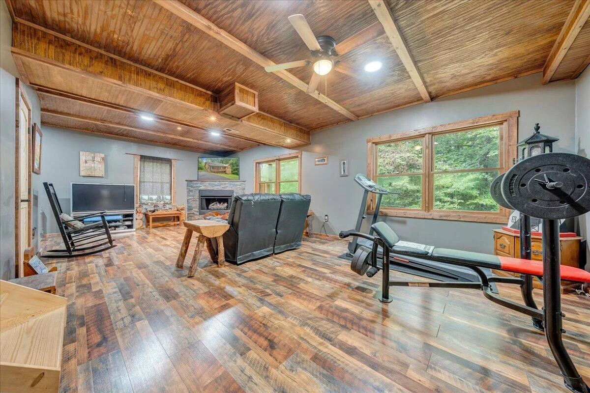 200 Camelot DR - Photo 25