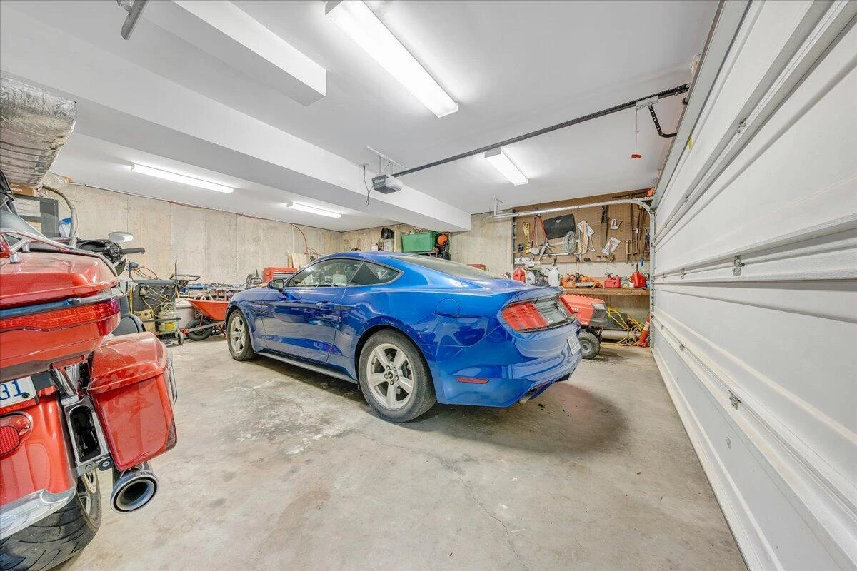 200 Camelot DR - Photo 28