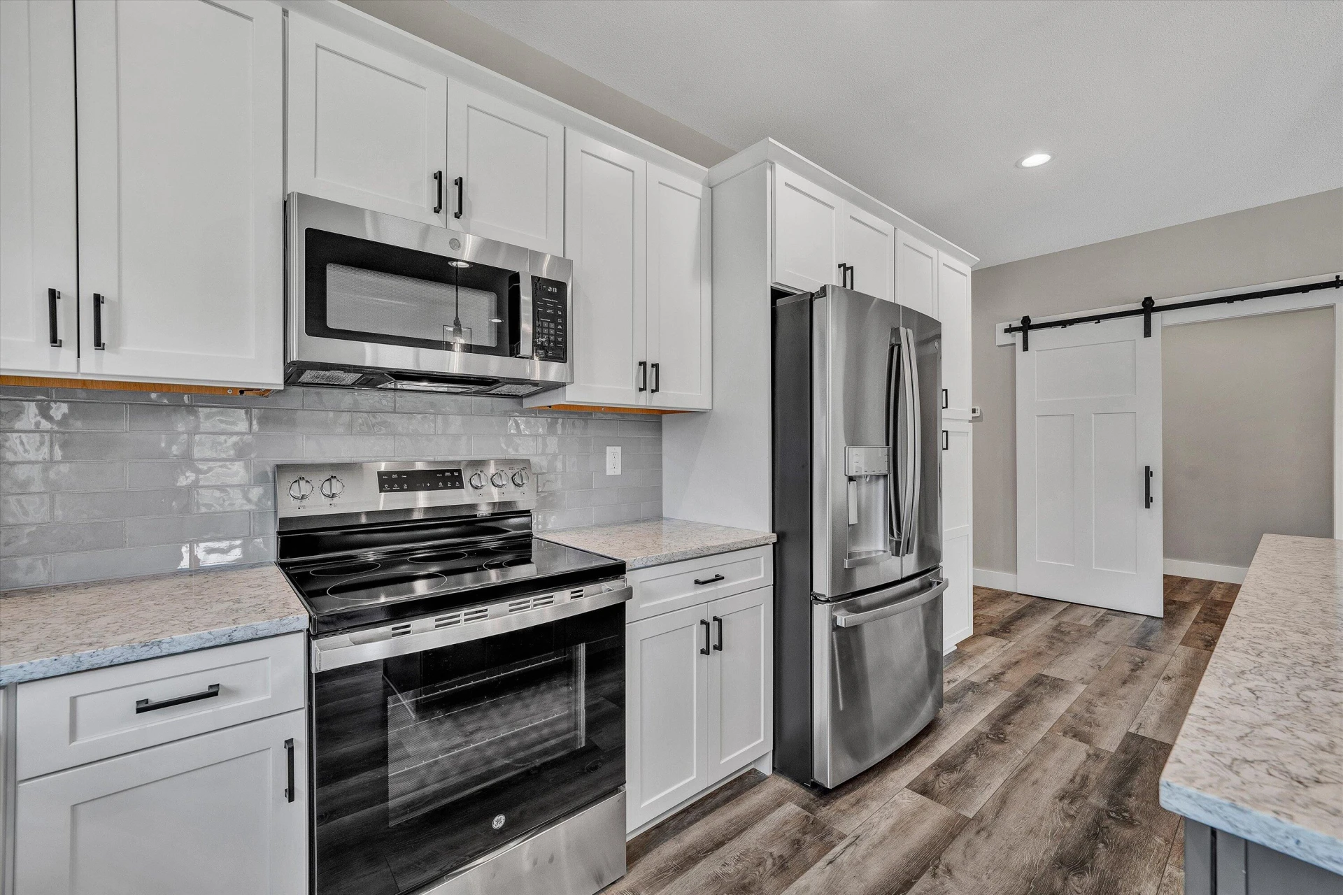 6450 Scruggs RD - Photo 16