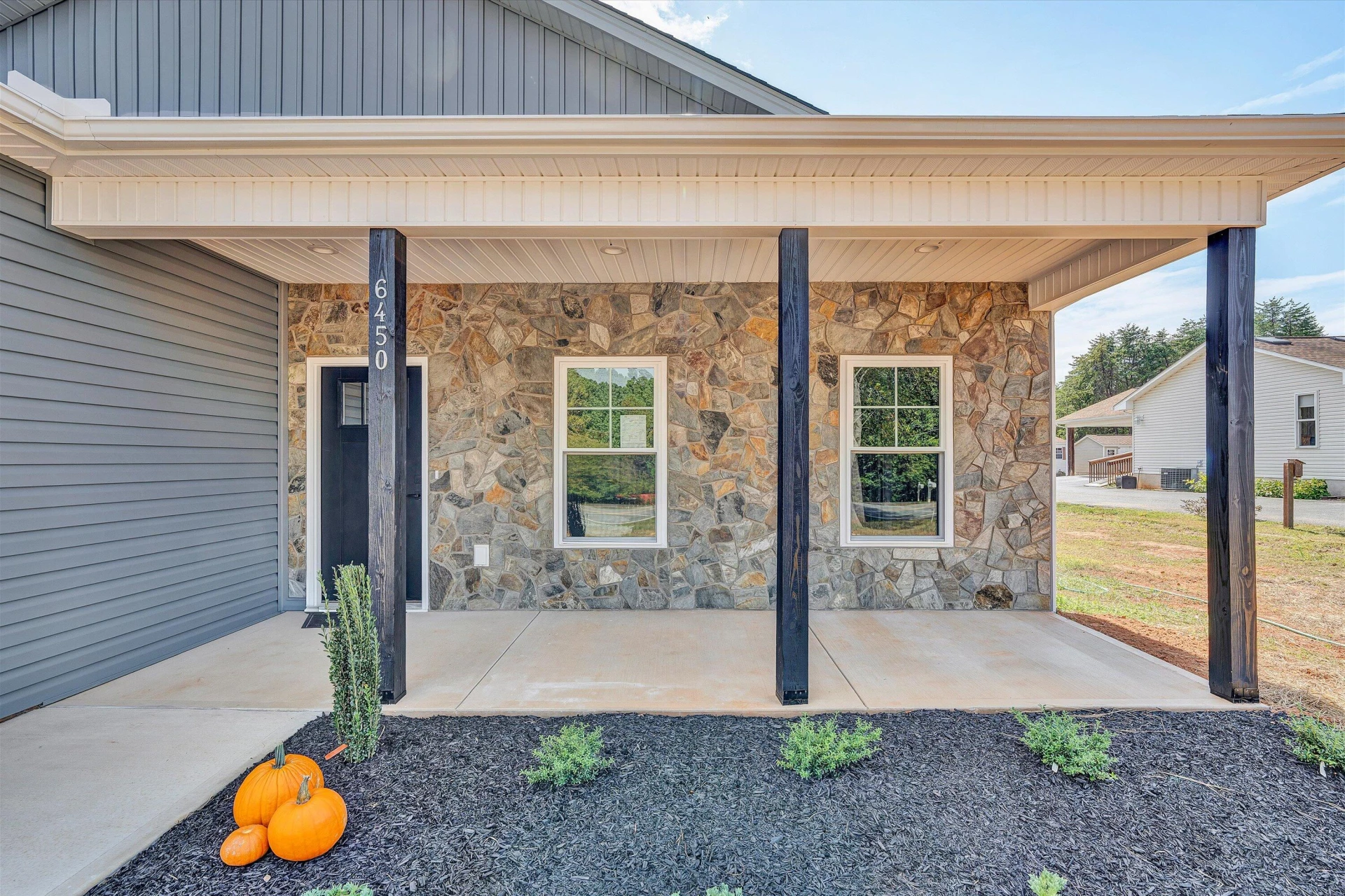 6450 Scruggs RD - Photo 6