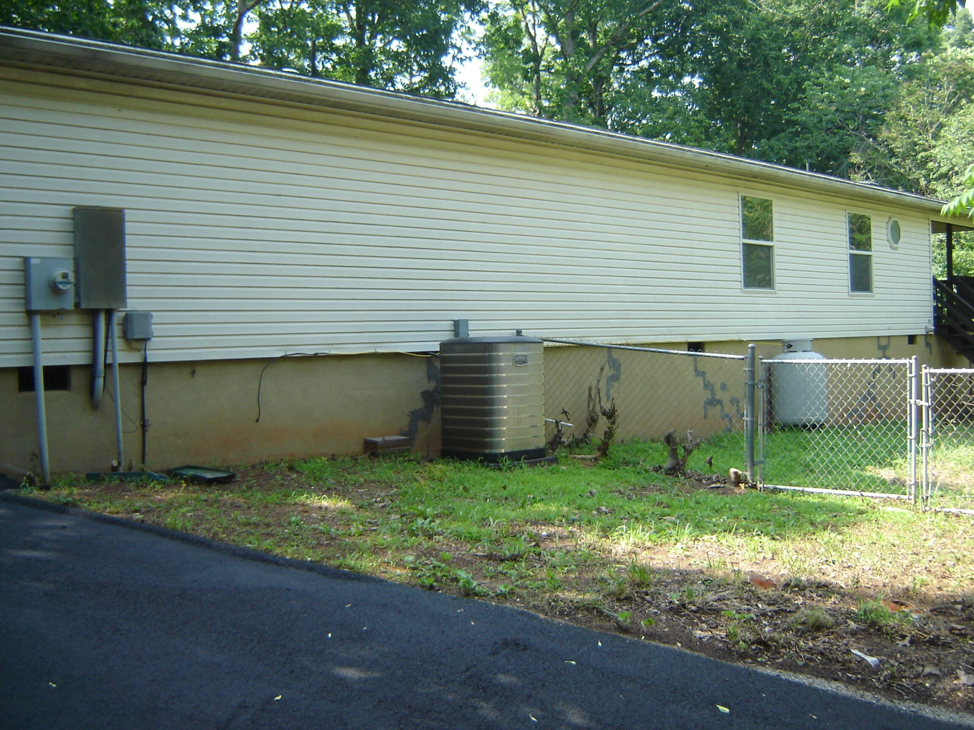 4064 Rucker RD - Photo 7