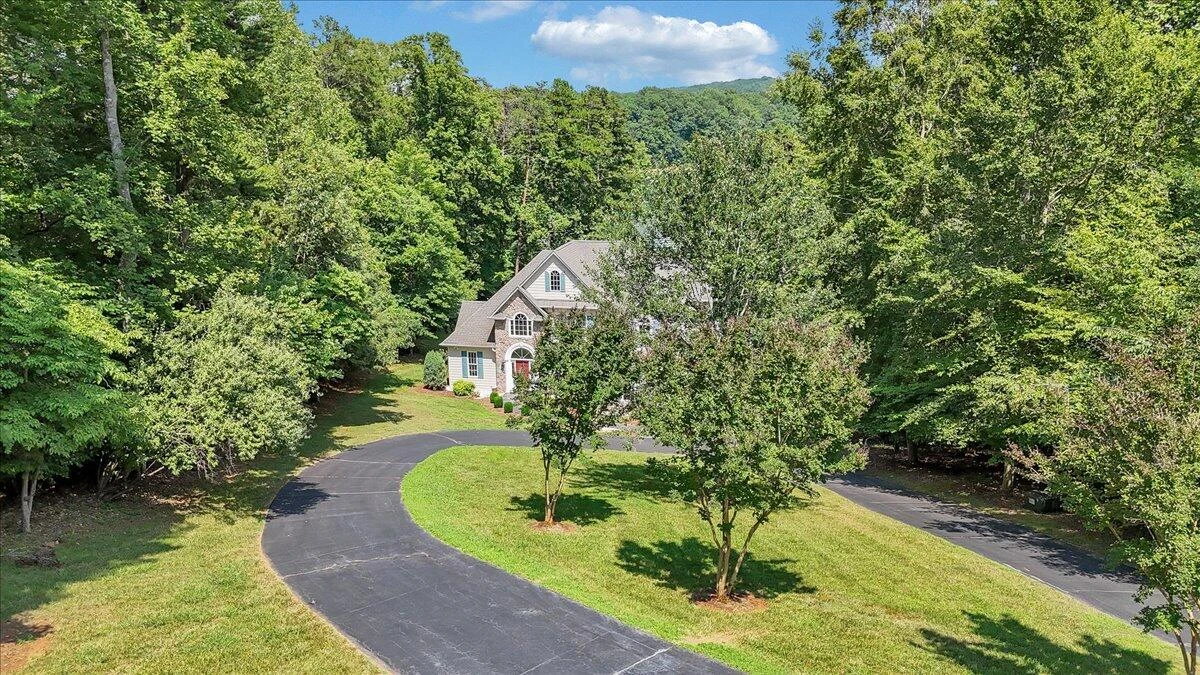 1050 Clear Pointe Run - Photo 105