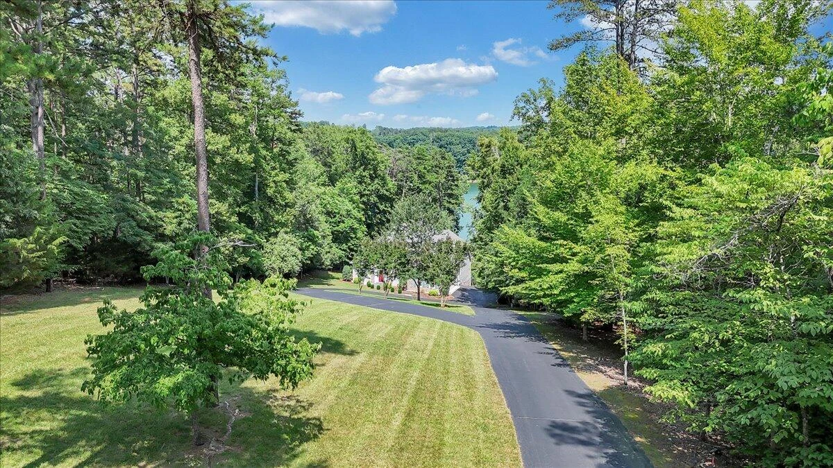 1050 Clear Pointe Run - Photo 126