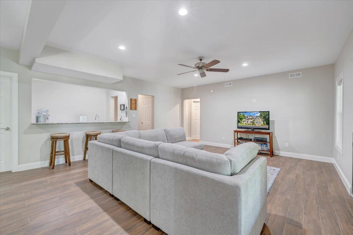 1050 Clear Pointe Run - Photo 75