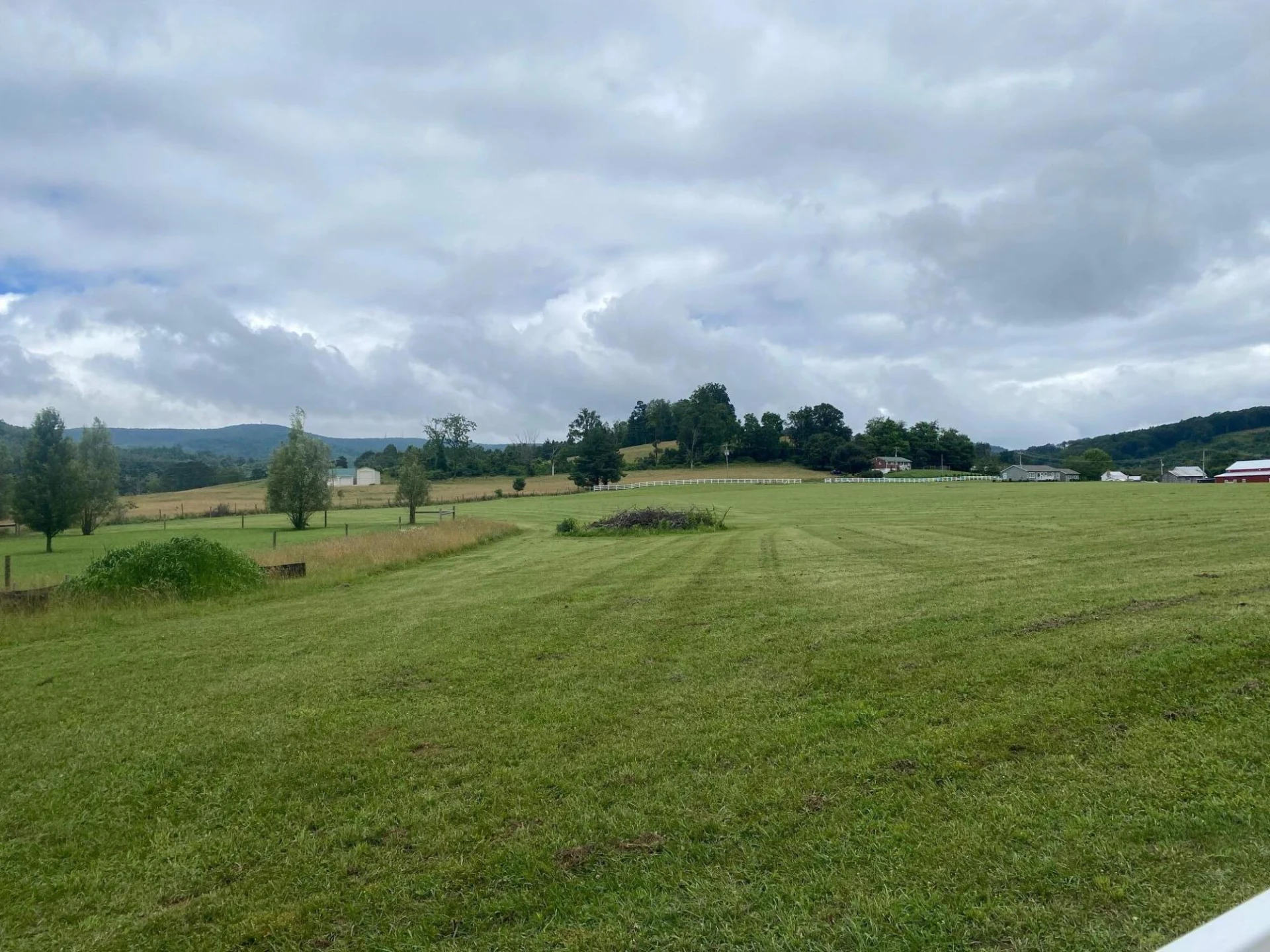 9727 Bent Mountain RD - Photo 4