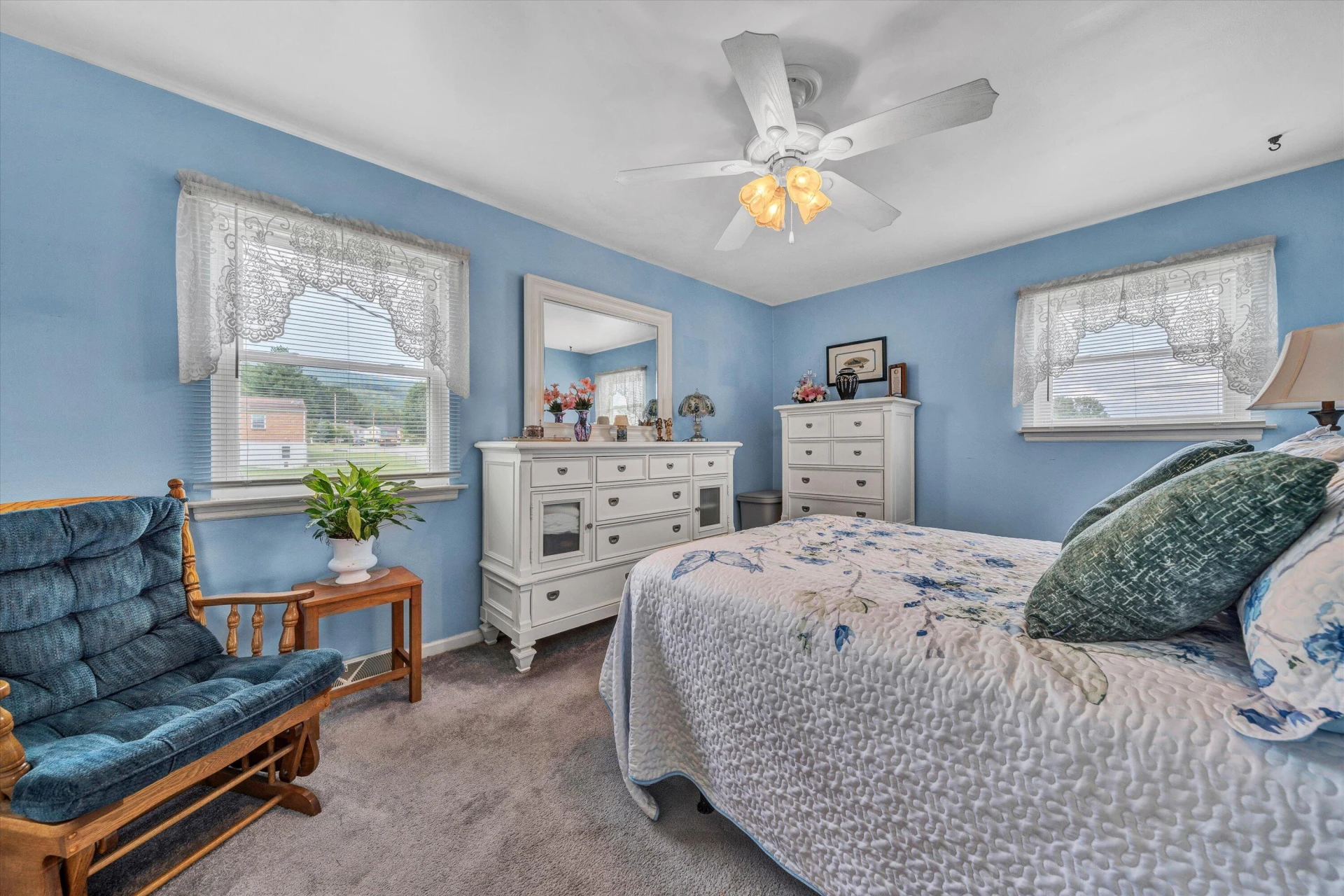 2903 Creekwood DR - Photo 12