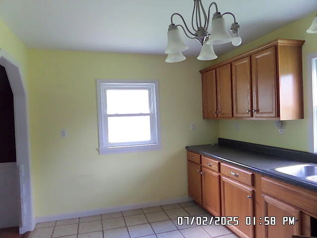 387 Newtown RD - Photo 6