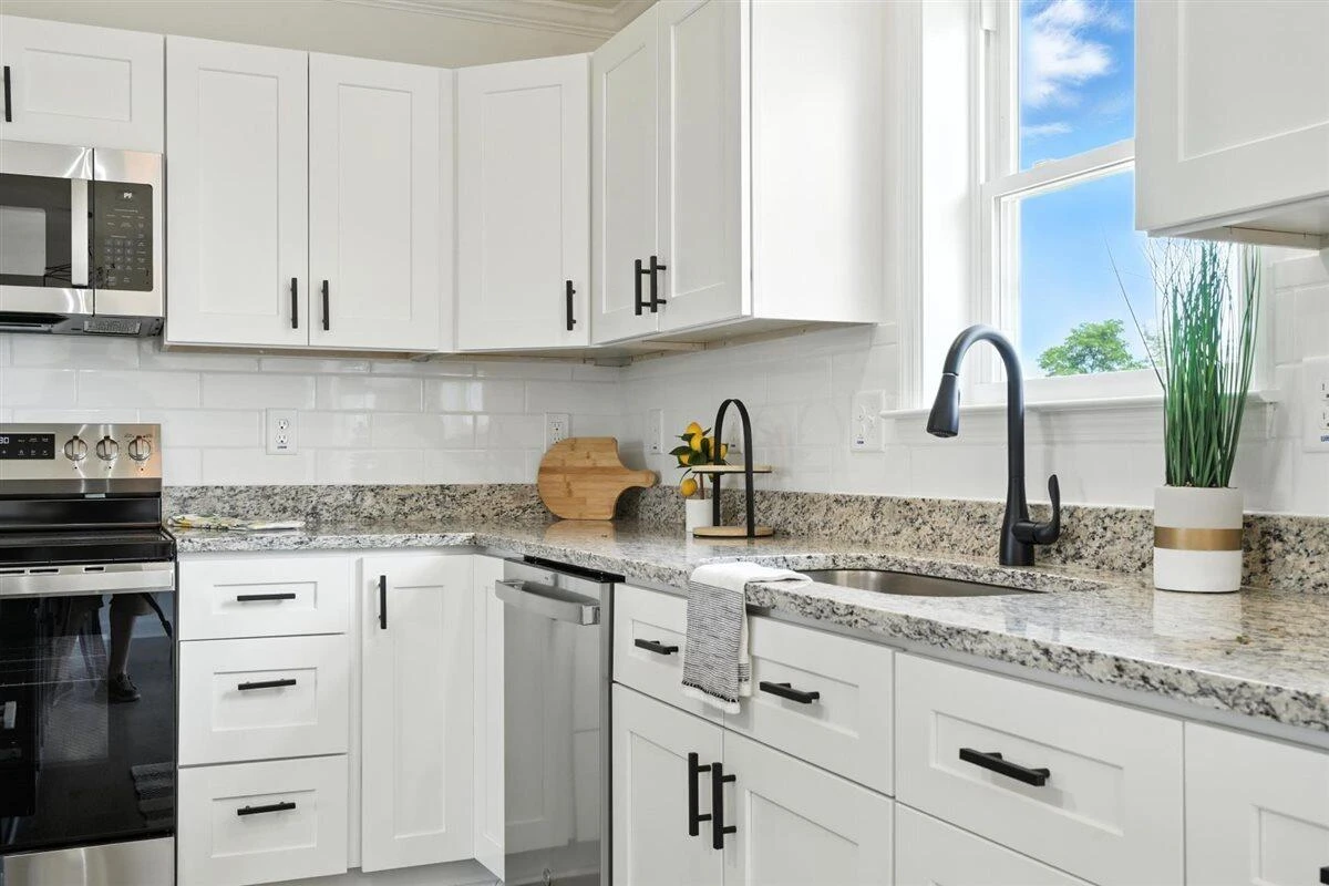 1420 Wells RD - Photo 17