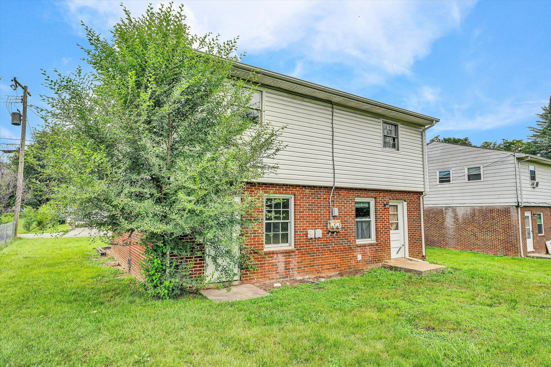 713 Bibb ST NE - Photo 22