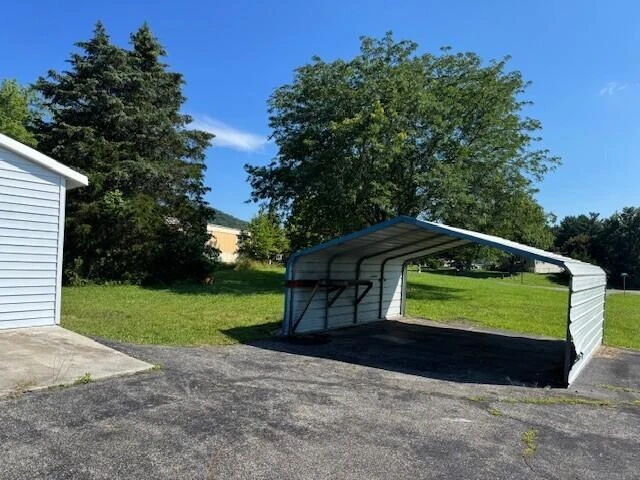 402 Mountain Meadow DR - Photo 28